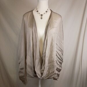 Ann Hattley Made in Italy Women Grey Oversized Beach Throw